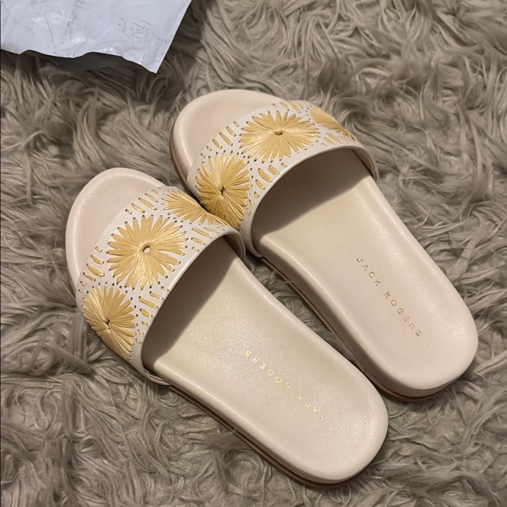 Jack Rogers Women's Cream and Gold Slide Sandals